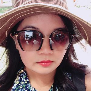 Meet your Posher, Chi